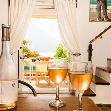 Villa Casa Azul Villa - Seafront Getaway In Kalymnos