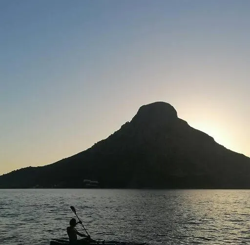 Casa Azul Villa - Seafront Getaway In Kalymnos * Myrties